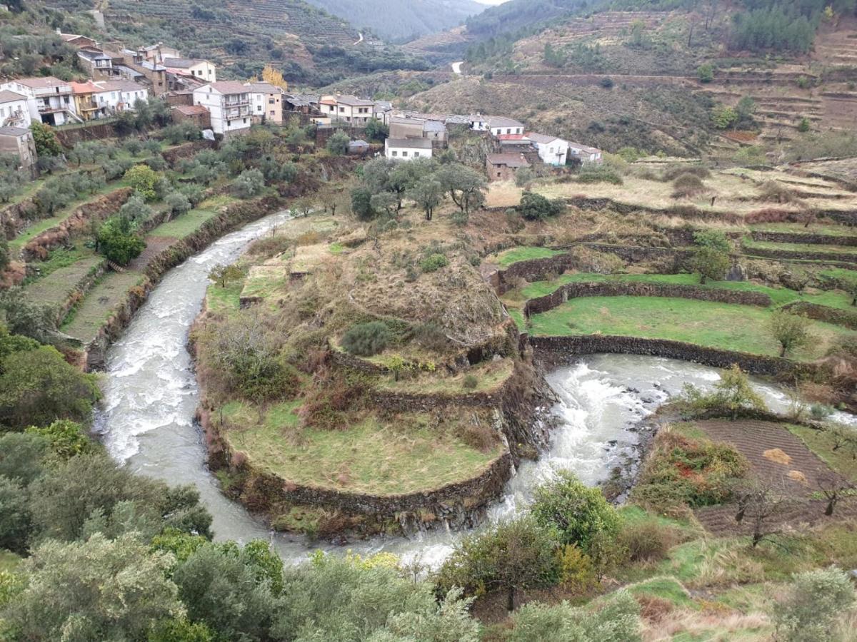 Alojamientos Rurales Hurdes Altas - La Antigua Guarderia Casares de las Hurdes Buitenkant foto
