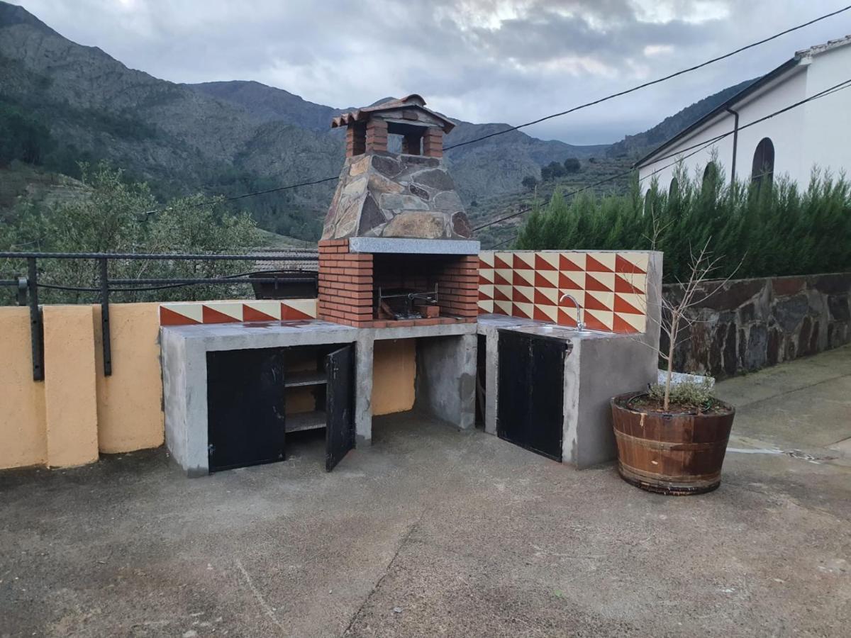 Alojamientos Rurales Hurdes Altas - La Antigua Guarderia Casares de las Hurdes Buitenkant foto