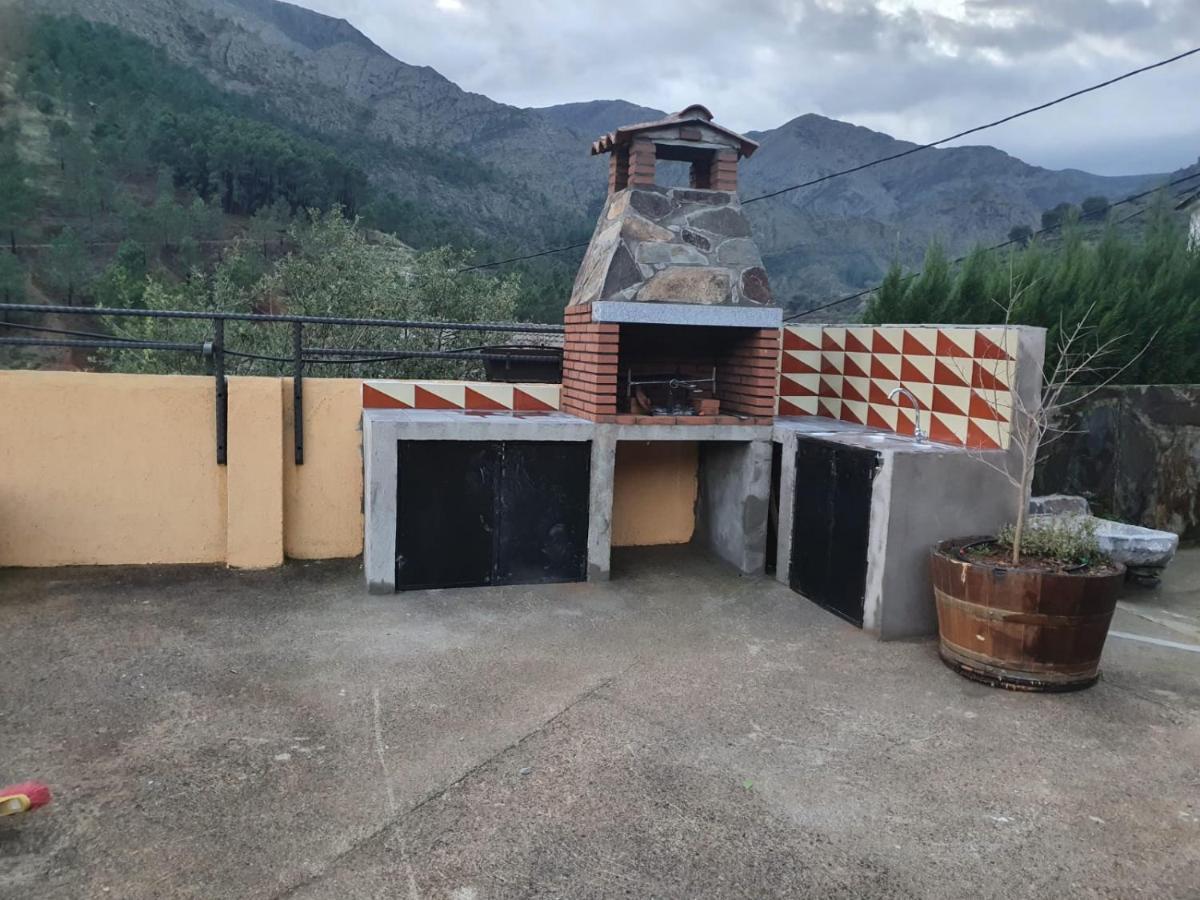 Alojamientos Rurales Hurdes Altas - La Antigua Guarderia Casares de las Hurdes Buitenkant foto