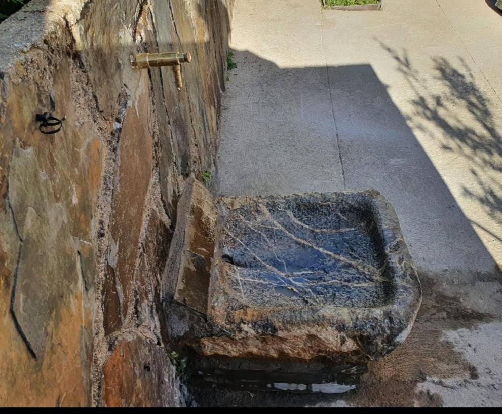 Alojamientos Rurales Hurdes Altas - La Antigua Guarderia Casares de las Hurdes Buitenkant foto